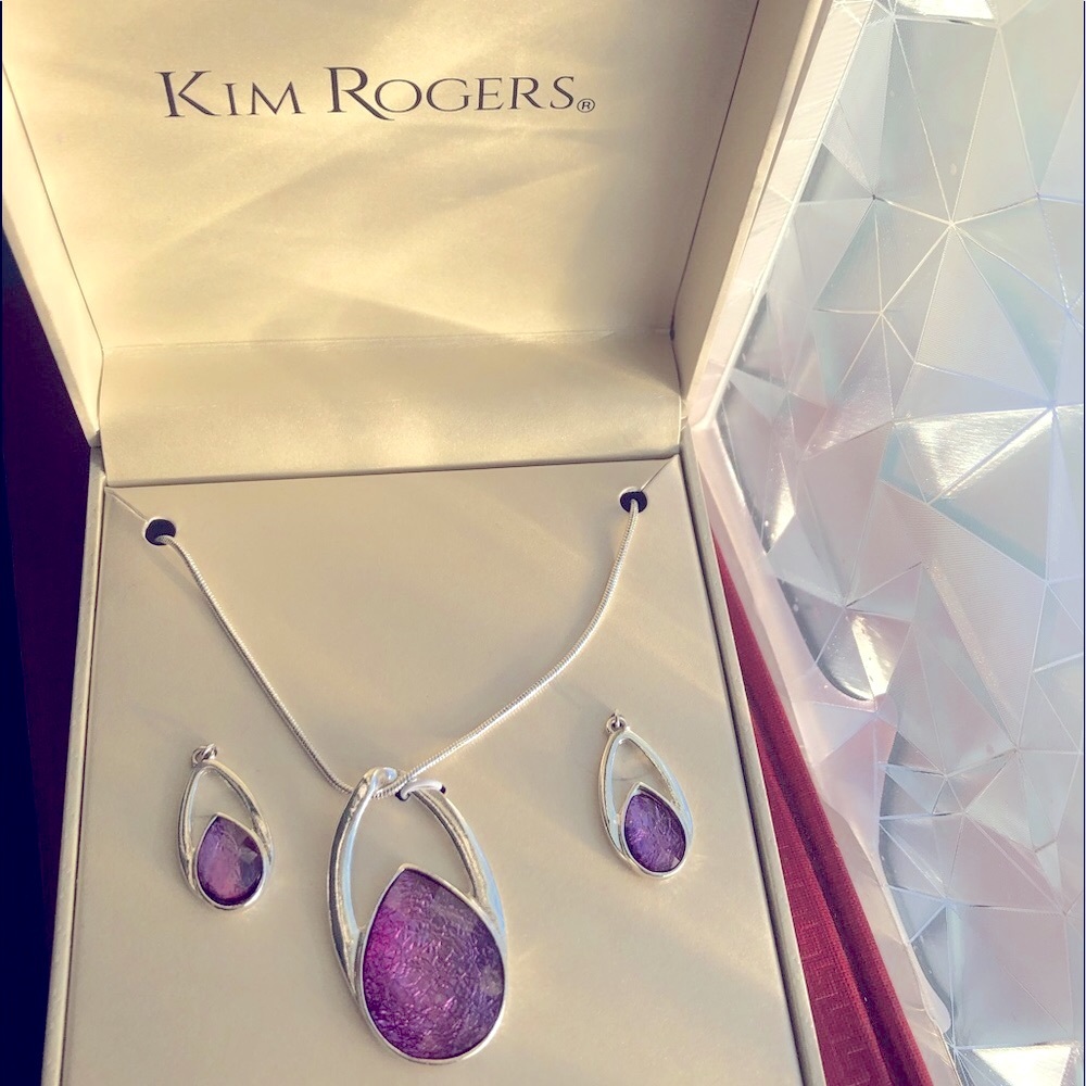Kim Rogers purple necklace and matching earrings